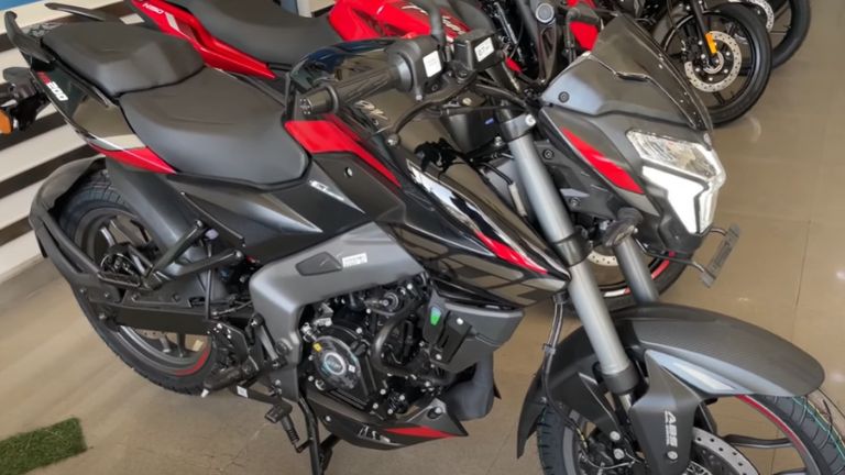 Bajaj Pulser NS200 Dussehra Offer