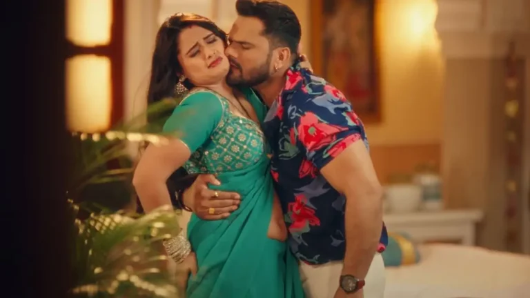 Bhojpuri Kamariya Mein Peer Song